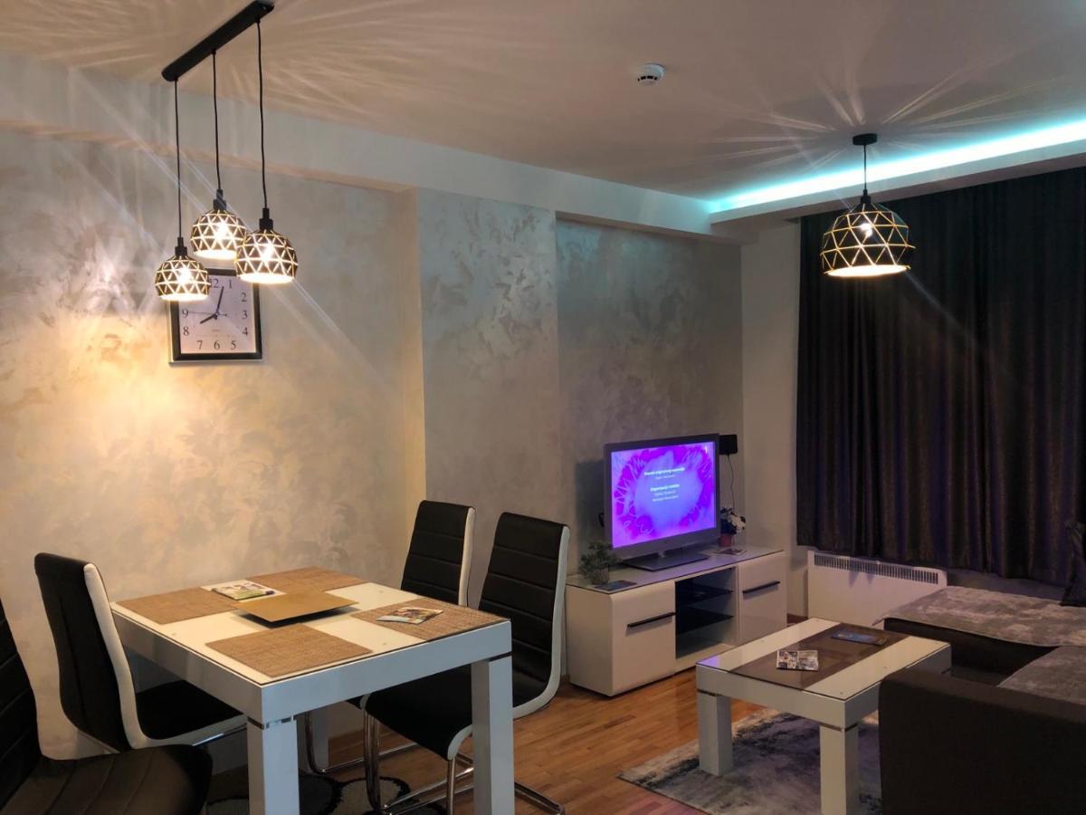 Apartman Kraljevi Cardaci Sadikovic Sa Garazom Κοπαόνικ Εξωτερικό φωτογραφία